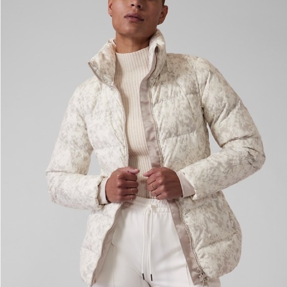 PRICE DROP! New! ATHLETA DOWNTOWN WINTER JACKET Python SeaSalt White L NWOT $78